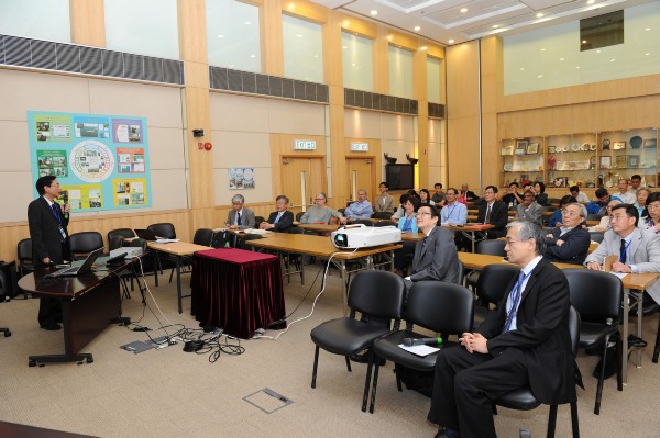 EAWPMC-20131102-231.jpg